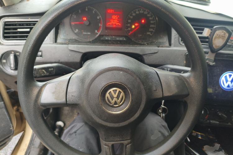 Used Volkswagen Santana 2013 1.6L Manual Fashion Edition Steering Wheel