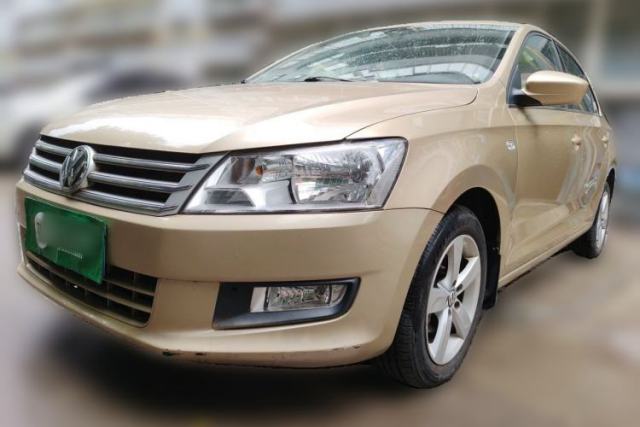 Ojetý Volkswagen Santana 2013 1.6L Automatic Comfort Edition