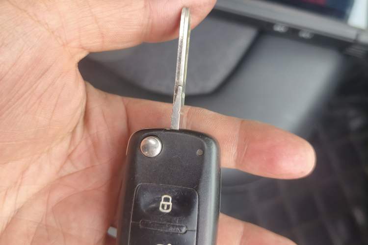 Used Volkswagen Santana 2013 1.6L Automatic Comfort Edition Vehicle Key