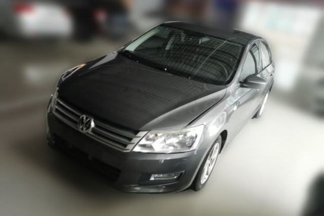 Volkswagen Santana 2013 1.6L Automatic Comfort Edition usado