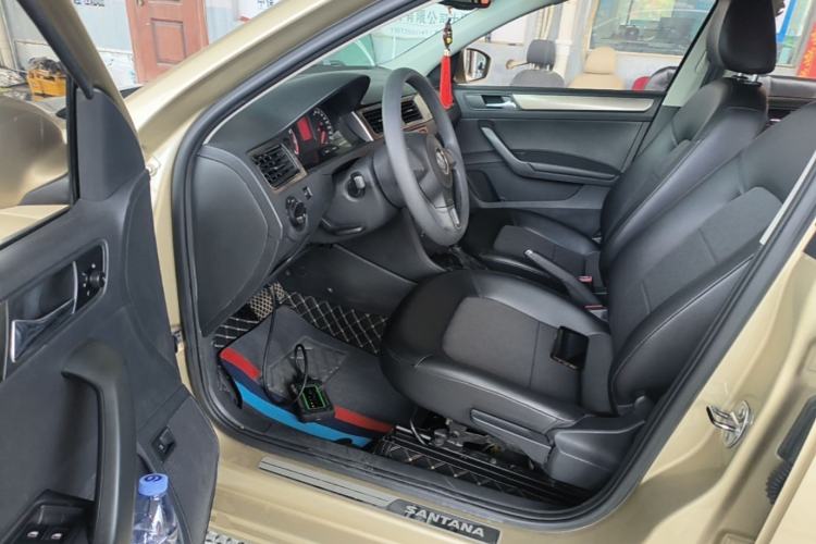 Used Volkswagen Santana 2013 1.6L Automatic Comfort Edition Driver Seat
