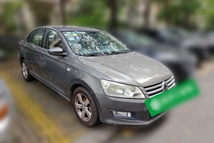 Used Volkswagen Santana 2013 1.6L Manual Comfort Edition Front Right 45 Deg