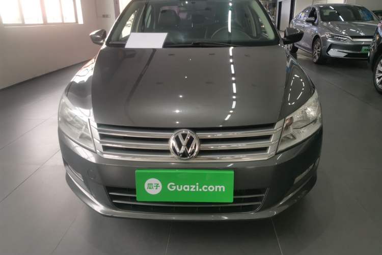 Used Volkswagen Santana 2013 1.6L Automatic Comfort Edition Front