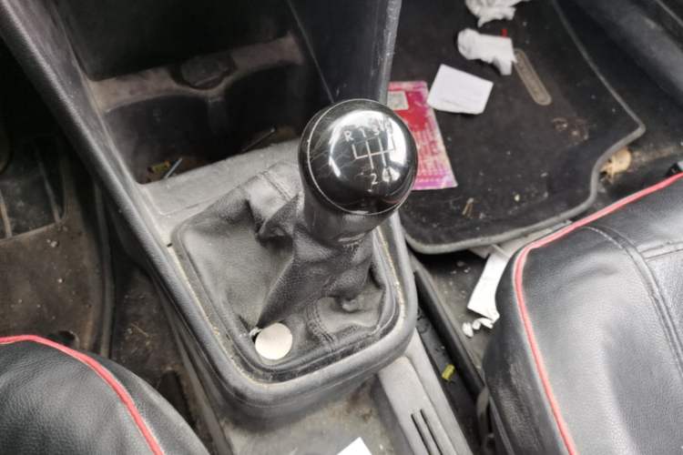 Used Volkswagen Santana 2013 1.6L Manual Fashion Edition Gear Lever