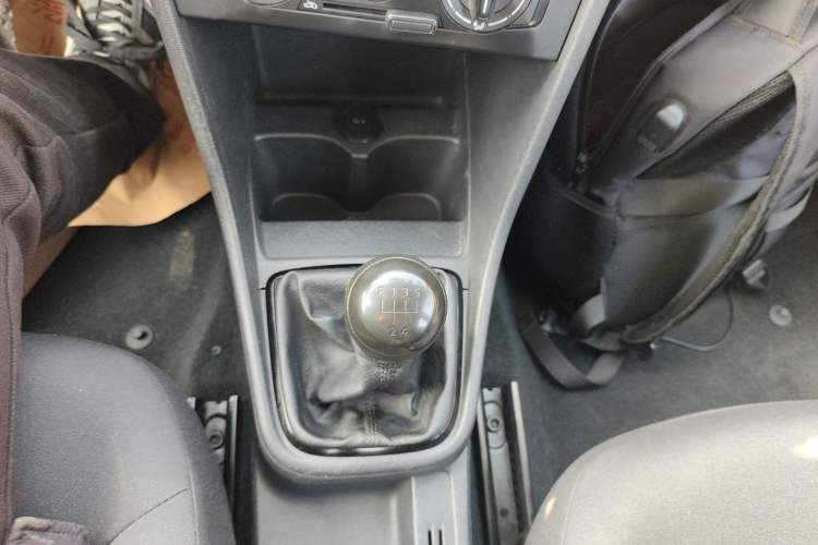 Used Volkswagen Santana 2013 1.4L Manual Fashion Edition Gear Lever