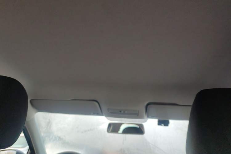 Used Volkswagen Santana 2013 1.4L Manual Fashion Edition Headliner