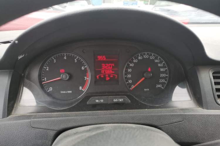 Used Volkswagen Santana 2013 1.6L Manual Fashion Edition Instrument Cluster