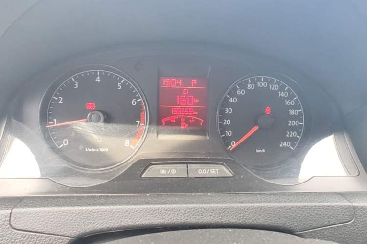 Used Volkswagen Santana 2013 1.6L Automatic Comfort Edition Instrument Cluster