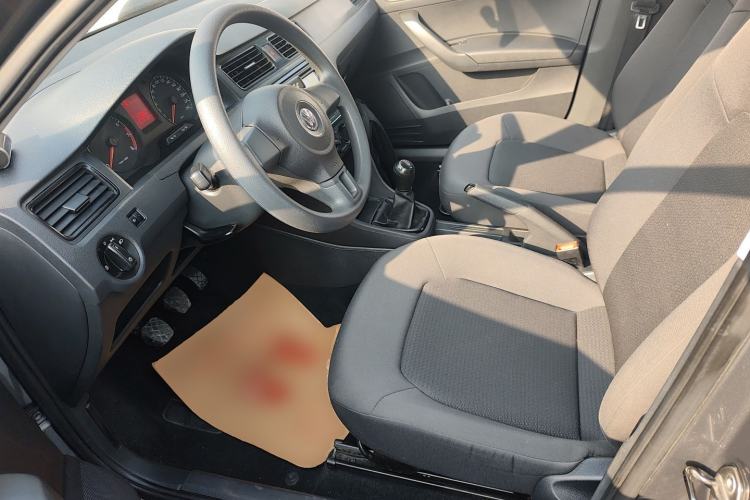 Used Volkswagen Santana 2013 1.4L Manual Fashion Edition Left Front Seat