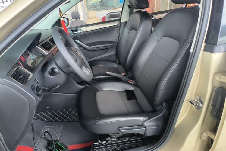 Used Volkswagen Santana 2013 1.6L Automatic Comfort Edition Left Front Seat