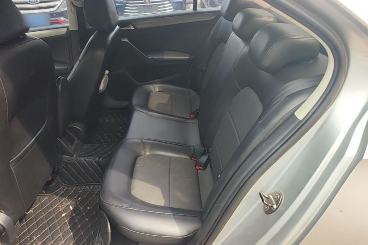 Used Volkswagen Santana 2013 1.6L Automatic Comfort Edition Left Rear Seat
