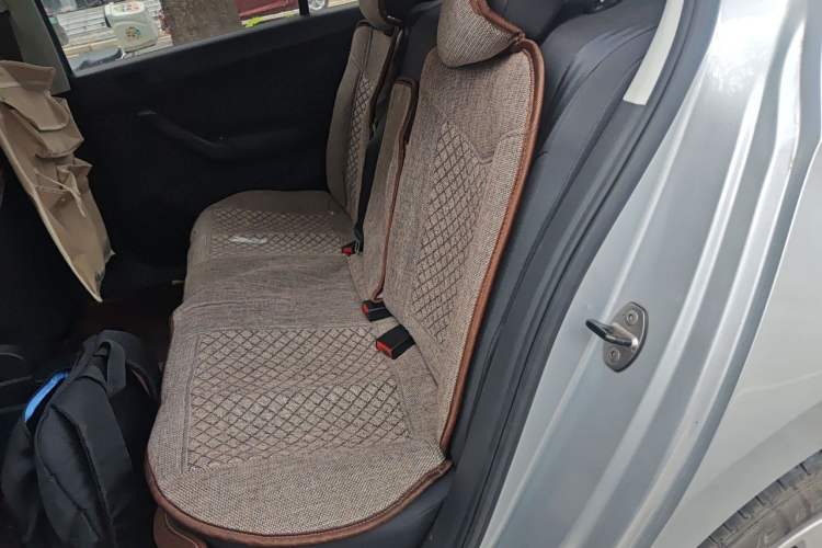 Used Volkswagen Santana 2013 1.6L Automatic Fashion Edition Left Rear Seat