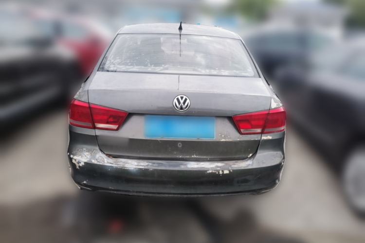 Used Volkswagen Santana 2013 1.6L Manual Fashion Edition Rear