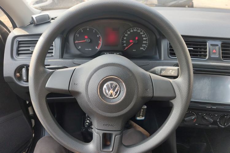 Used Volkswagen Santana 2013 1.4L Manual Fashion Edition Steering Wheel