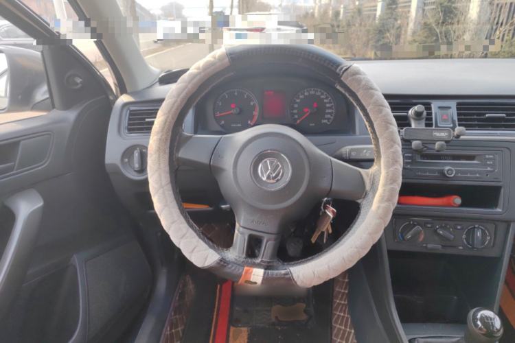 Used Volkswagen Santana 2013 1.4L Manual Fashion Edition Steering Wheel