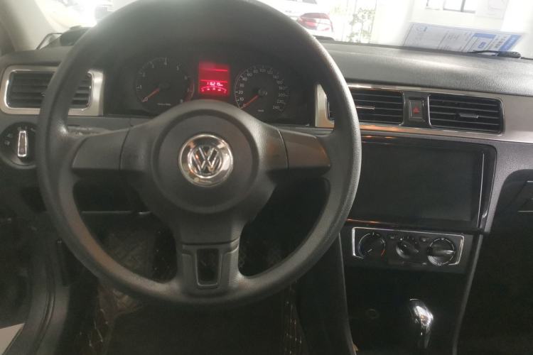 Used Volkswagen Santana 2013 1.6L Automatic Comfort Edition Steering Wheel