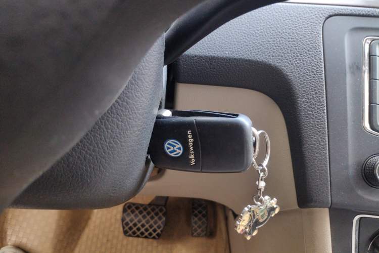 Used Volkswagen Santana 2013 1.6L Automatic Comfort Edition Vehicle Key
