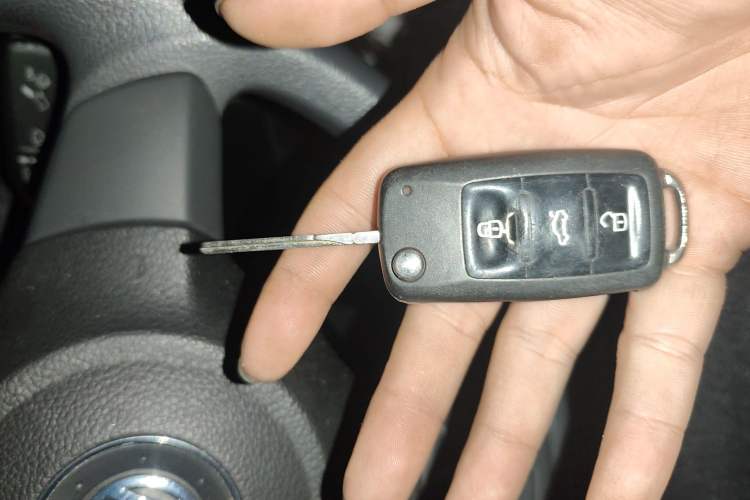 Used Volkswagen Santana 2013 1.6L Automatic Comfort Edition Vehicle Key