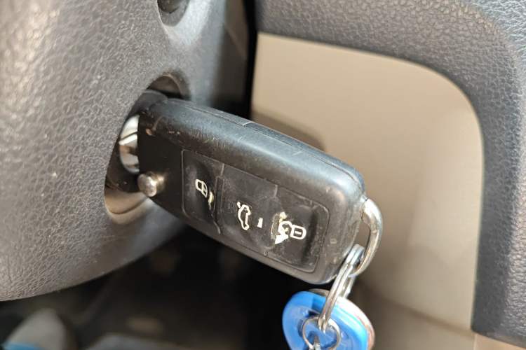 Used Volkswagen Santana 2013 1.6L Manual Comfort Edition Vehicle Key
