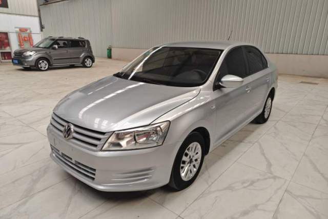 Used Volkswagen Santana 2013 1.6L Automatic Fashion Edition