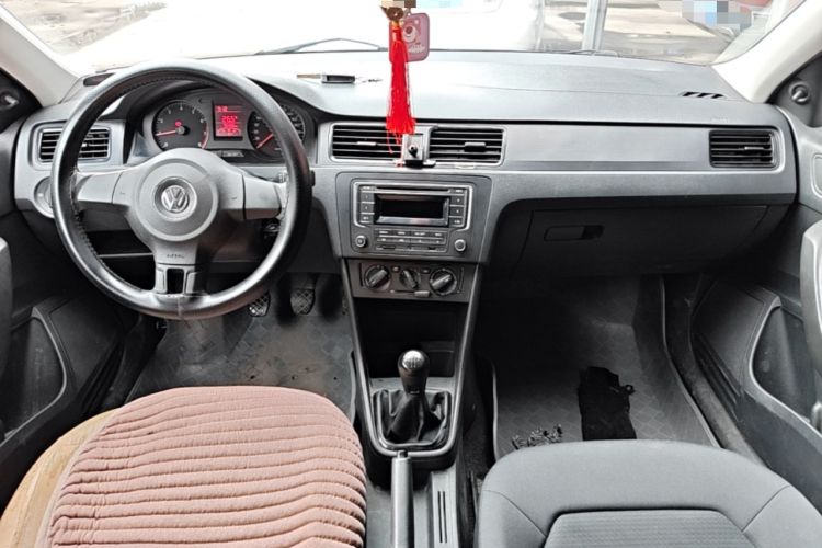 Used Volkswagen Santana 2013 1.4L Manual Fashion Edition Center Console