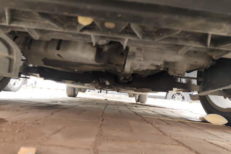 Used Volkswagen Santana 2013 1.4L Manual Comfort Edition Chassis Front