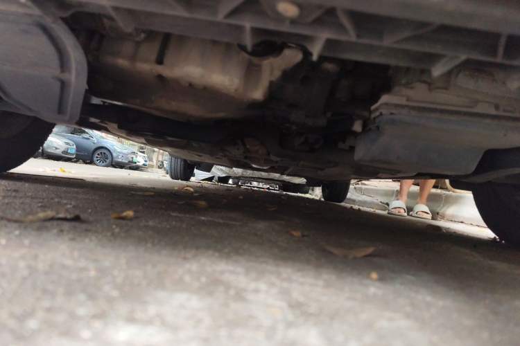 Used Volkswagen Santana 2013 1.6L Automatic Fashion Edition Chassis Front