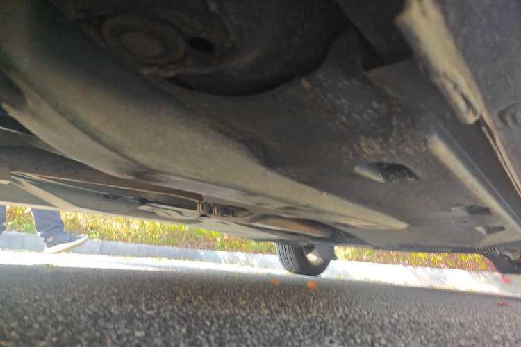 Used Volkswagen Santana 2013 1.6L Automatic Comfort Edition Chassis Front Left