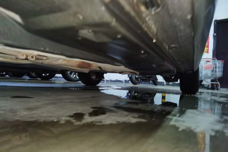 Used Volkswagen Santana 2013 1.6L Automatic Comfort Edition Chassis Front Left