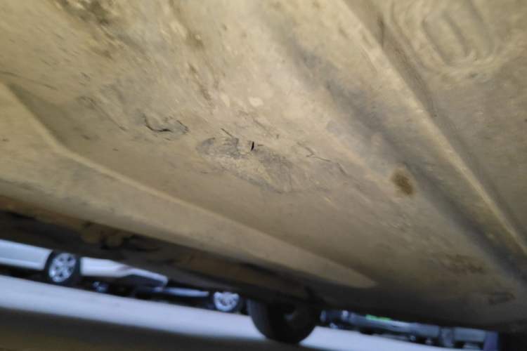 Used Volkswagen Santana 2013 1.6L Manual Comfort Edition Chassis Front Left