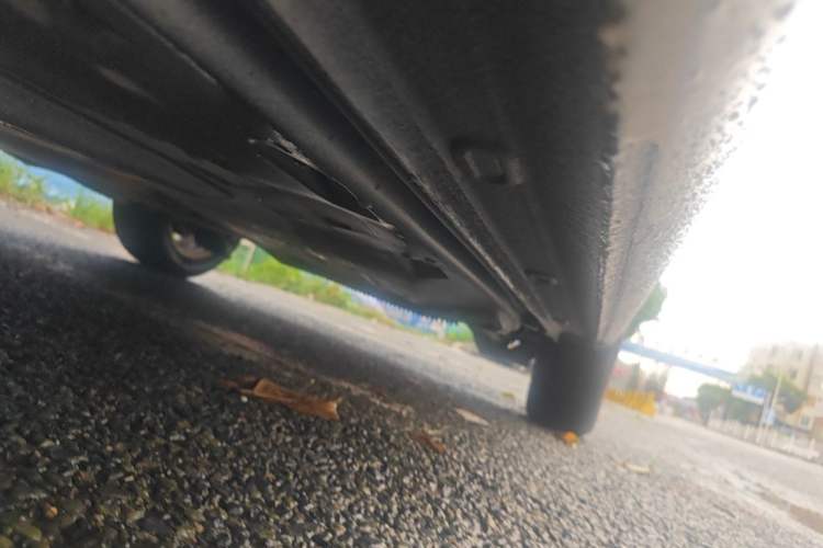 Used Volkswagen Santana 2013 1.6L Automatic Comfort Edition Chassis Front Left
