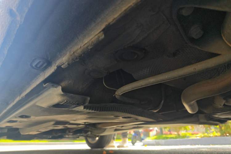 Used Volkswagen Santana 2013 1.6L Automatic Comfort Edition Chassis Rear Left