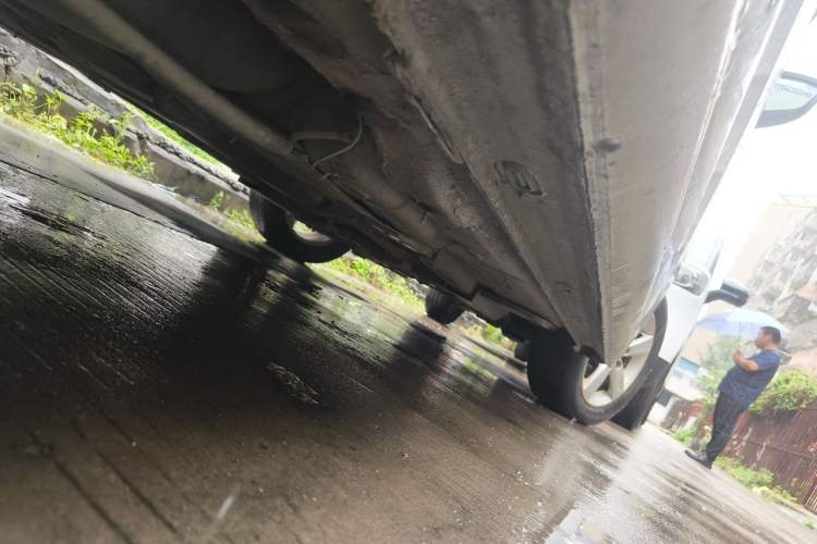 Used Volkswagen Santana 2013 1.6L Automatic Fashion Edition Chassis Rear Right
