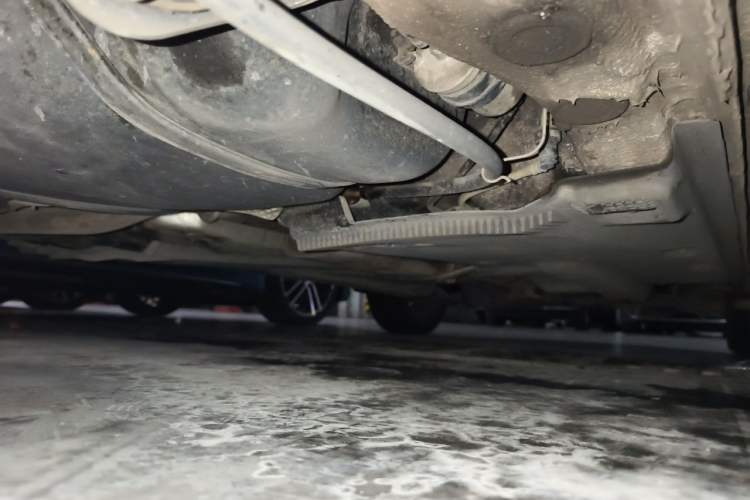 Used Volkswagen Santana 2013 1.6L Automatic Comfort Edition Chassis Rear Right