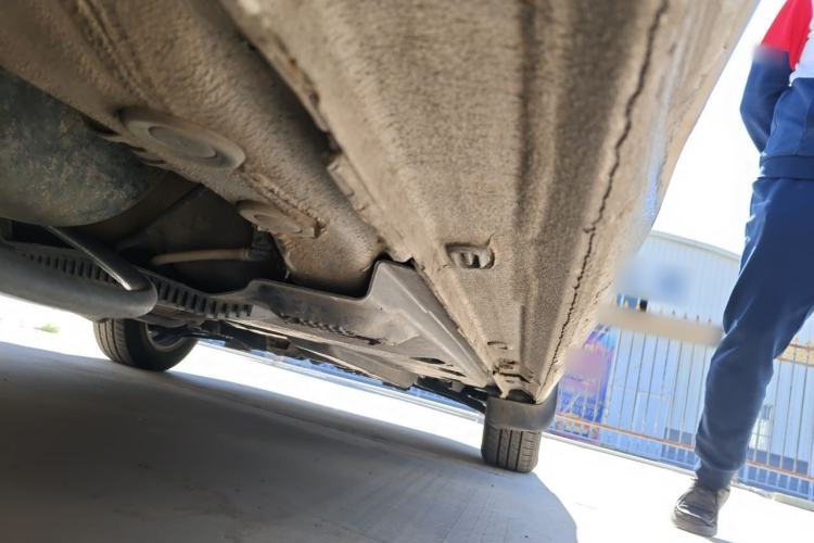 Used Volkswagen Santana 2013 1.6L Manual Fashion Edition Chassis Rear Right