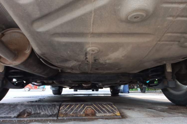 Used Volkswagen Santana 2013 1.6L Manual Comfort Edition Chassis Rear