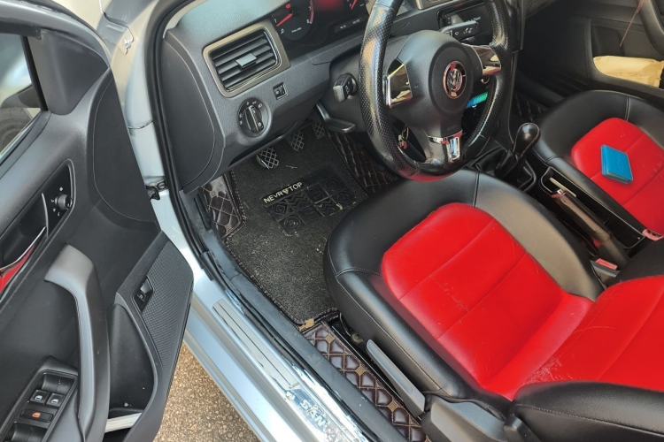 Used Volkswagen Santana 2013 1.4L Manual Comfort Edition Driver Seat