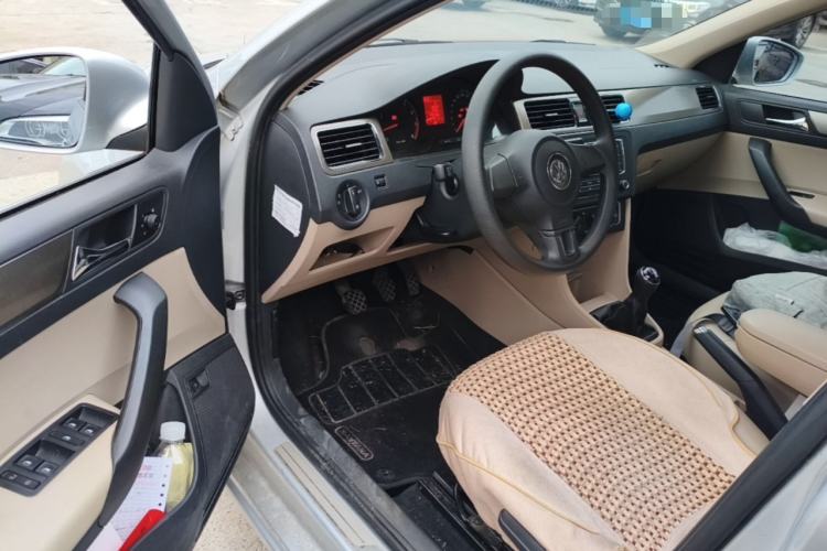 Used Volkswagen Santana 2013 1.6L Manual Comfort Edition Driver Seat