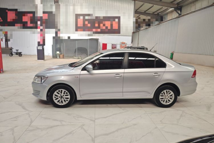 Used Volkswagen Santana 2013 1.6L Automatic Fashion Edition Exterior 5