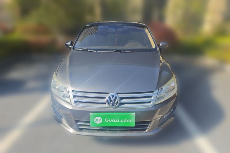 Used Volkswagen Santana 2013 1.6L Automatic Comfort Edition Front