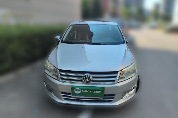 Used Volkswagen Santana 2013 1.4L Manual Comfort Edition Front