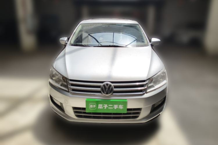 Used Volkswagen Santana 2013 1.6L Automatic Comfort Edition Front