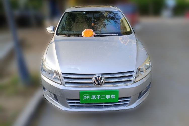 Used Volkswagen Santana 2013 1.6L Automatic Comfort Edition Front