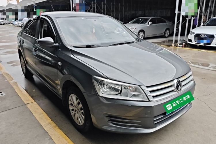 Used Volkswagen Santana 2013 1.4L Manual Fashion Edition Front Right 45 Deg