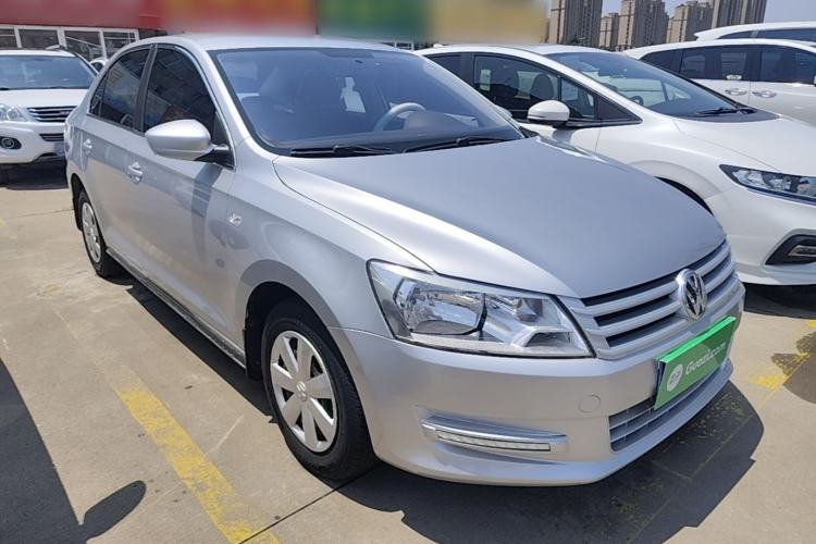 Used Volkswagen Santana 2013 1.4L Manual Fashion Edition Front Right 45 Deg