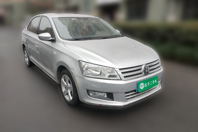 Used Volkswagen Santana 2013 1.6L Automatic Comfort Edition Front Right 45 Deg