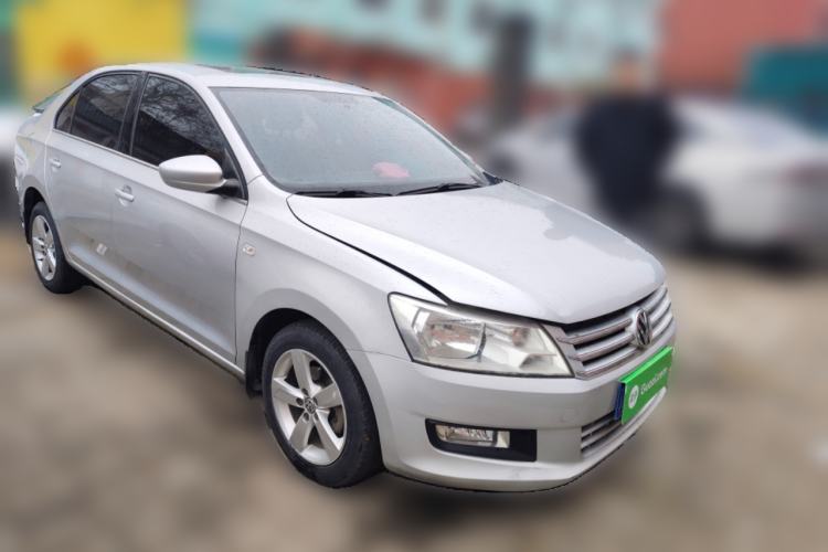 Used Volkswagen Santana 2013 1.4L Manual Comfort Edition Front Right 45 Deg
