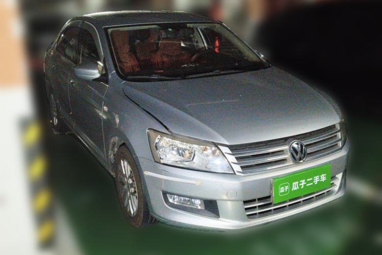 Used Volkswagen Santana 2013 1.6L Manual Luxury Edition Front Right 45 Deg