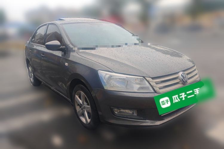 Used Volkswagen Santana 2013 1.6L Automatic Comfort Edition Front Right 45 Deg