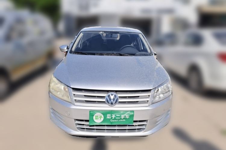 Used Volkswagen Santana 2013 1.6L Manual Fashion Edition Front